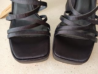 Sandalias CORINA a estrenar con etiqueta.