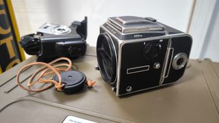 Hasselblad 503CW + Motor + remote+ A12