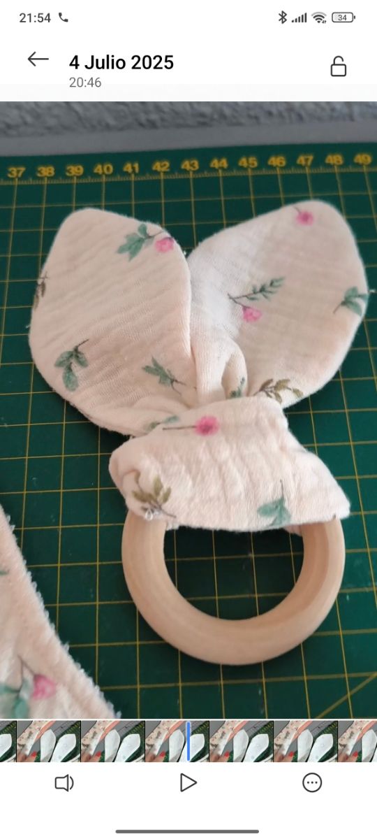 Conjunto recién nacido - babero, chupeteros