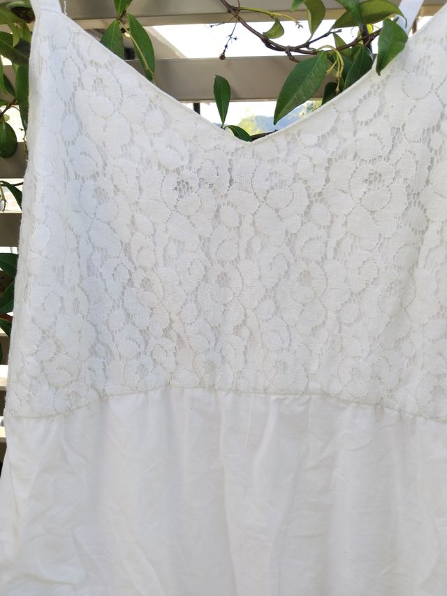 Vestido blanco Esmara