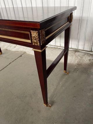 Escritorio madera estilo Luis XV RESTAURADO