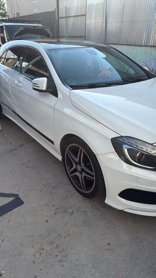 Mercedes-Benz Clase A 180 AMG 