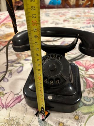 Telefono vintage in bachelite con rotella anni 50