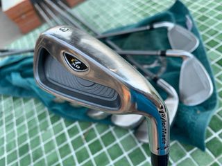 Hierros TaylorMade r7 XD.