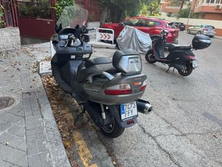 Suzuki Burgman 650 Executive 2007 (Etiqueta B)