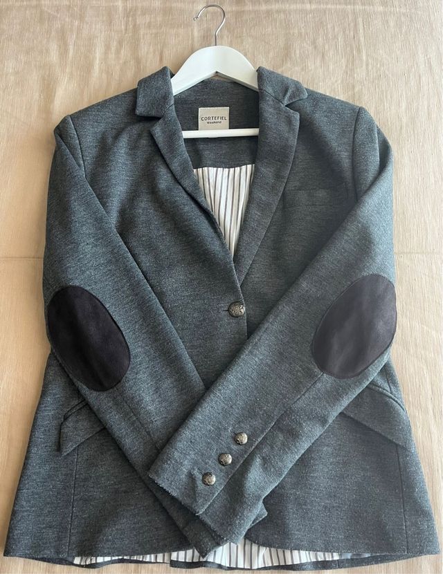 Americana Cortefiel gris