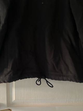 Sudadera Adidas negra c/cuello alto