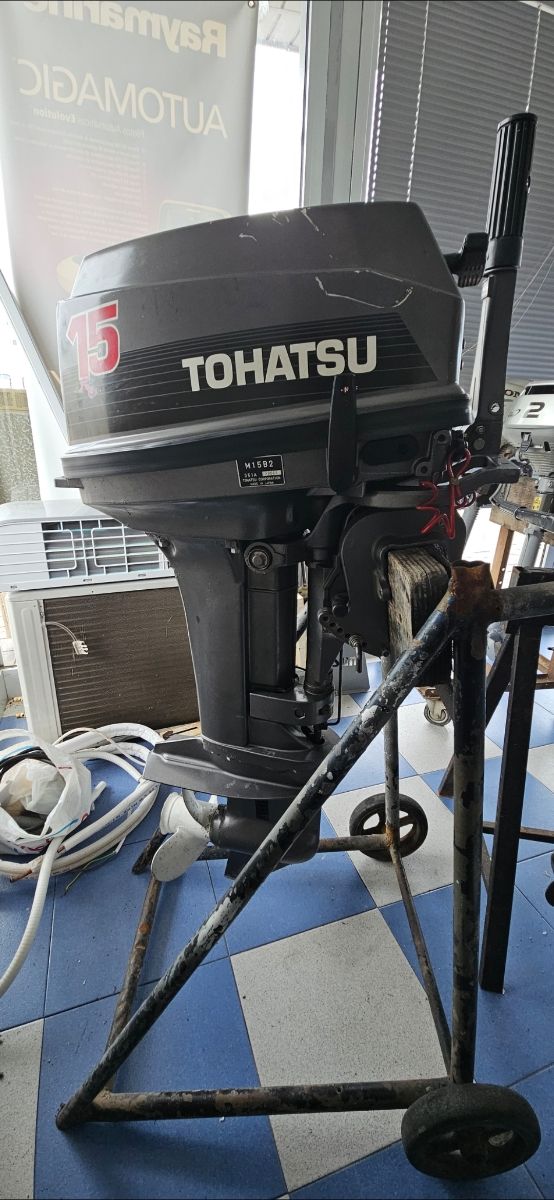 Motor fueraborda Tohatsu 15cv