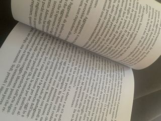 Libro: la presenza di Hariel