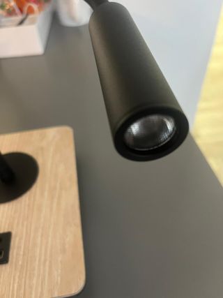 Aplique LED Negro con USB - 3W