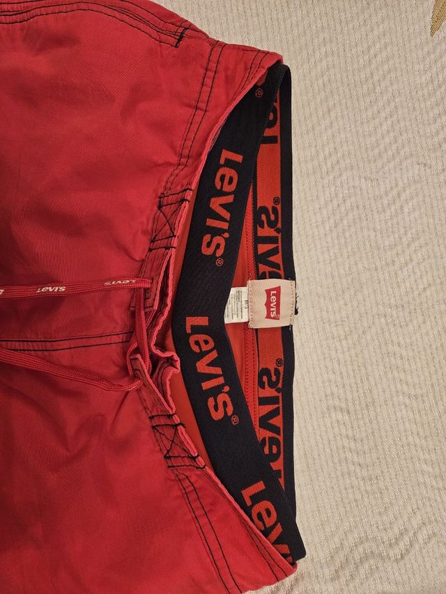 Bañador rojo LEVIS