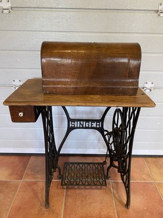 Máquina coser Singer Antigua