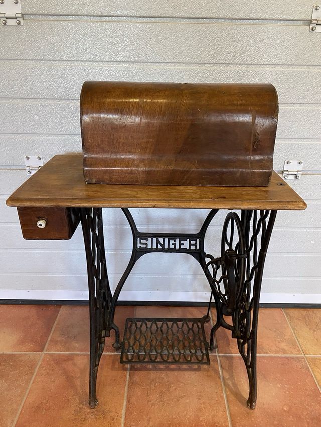 Máquina coser Singer Antigua