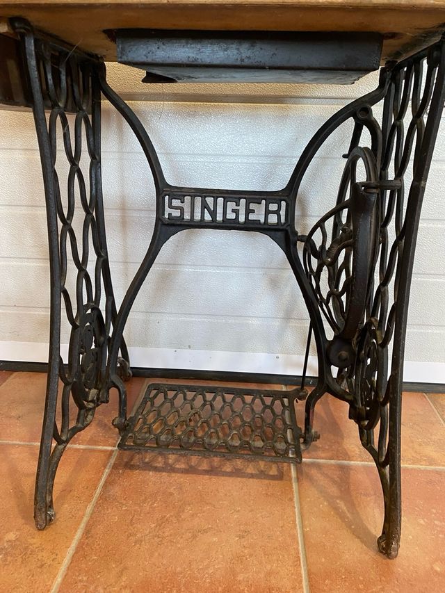 Máquina coser Singer Antigua