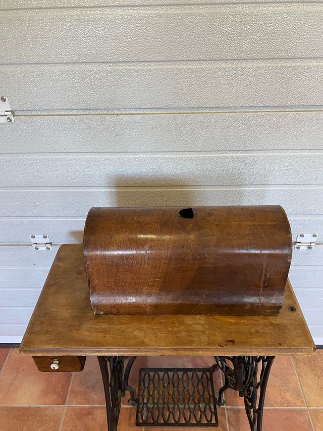 Máquina coser Singer Antigua