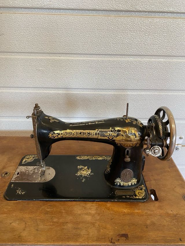 Máquina coser Singer Antigua