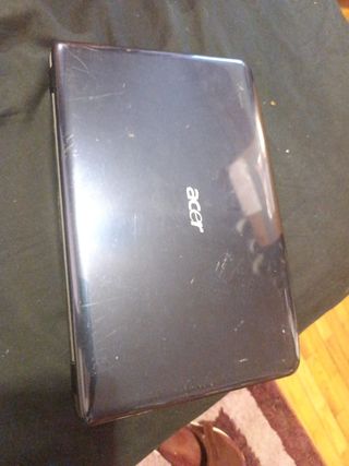 Portátil Acer negro - Repuestos ,no tiene cargador