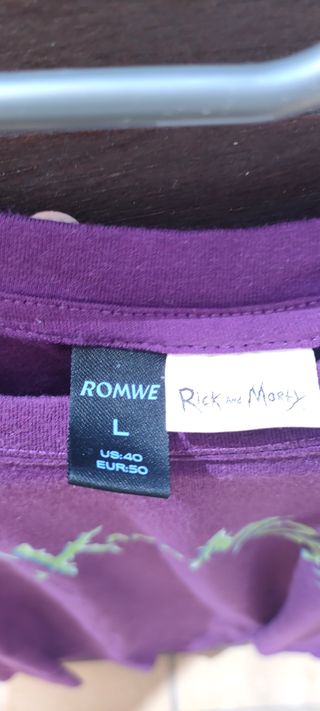 Camiseta Rick & Morty morada