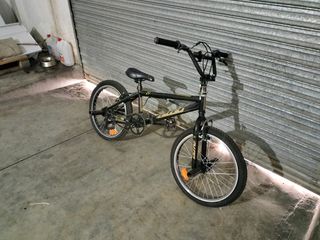 Bicicleta BMX 
