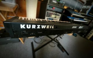 Kurzweil K1000 Sintetizador