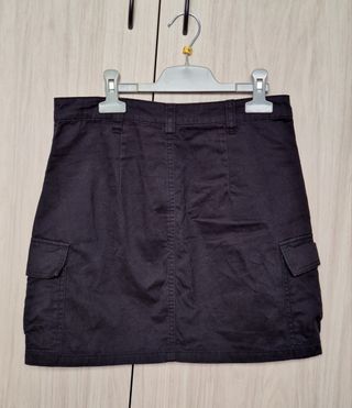 Minifalda negra cargo