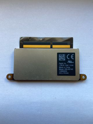 SSD Apple 128GB - EMC 3196