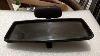 VEHICULOS CLASICOS, PIEZAS VARIAS (1)