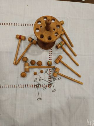 Mini criquet antiguo de madera