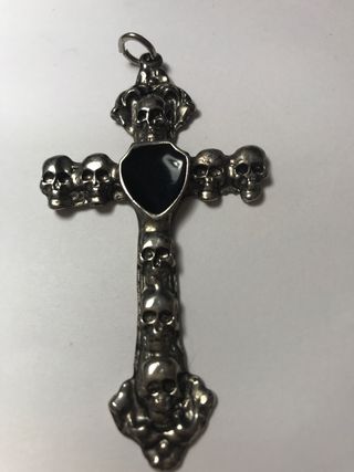 Cruz calaveras bisuteria