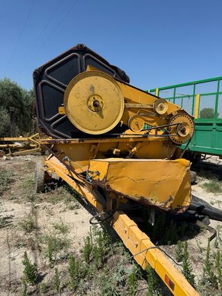 Cabezal cosechadora New Holland TX 7,32m