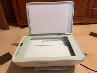 Impresora HP DeskJet 2722 - Verde & Blanca