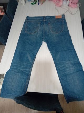 Vaqueros Levis azules