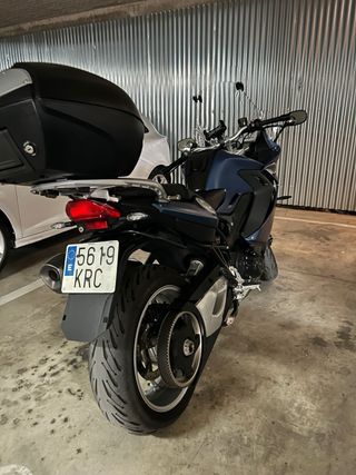 BMW F800GT - Azul -2018