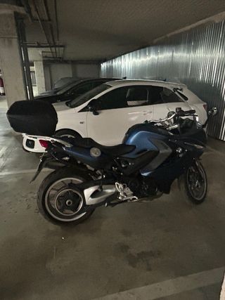 BMW F800GT - Azul -2018