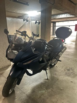 BMW F800GT - Azul -2018