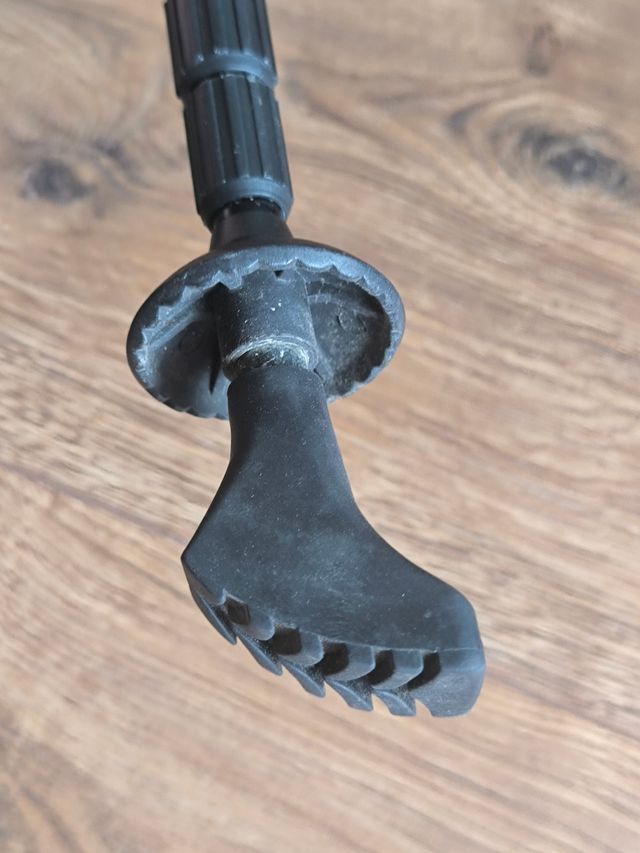 Bastón trekking telescópico Altus