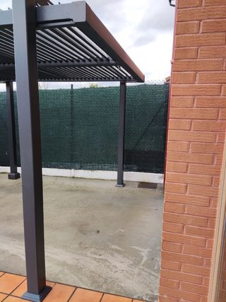 Pérgola Aluminio Naterial Persea - Gris antracita