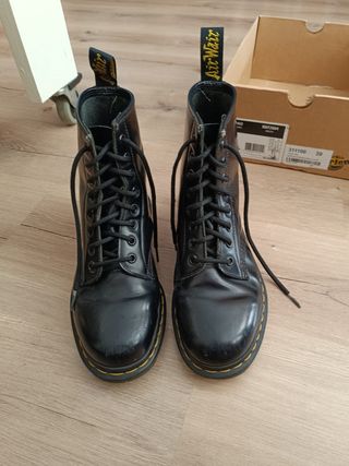 Botas Dr. Martens modelo 1460 talla 39