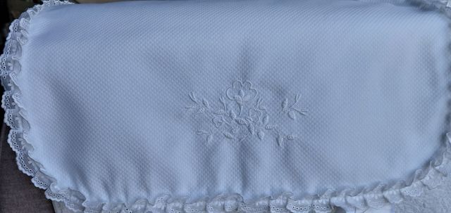 Bolsa organizadora para  ropita y aseo del bebé.