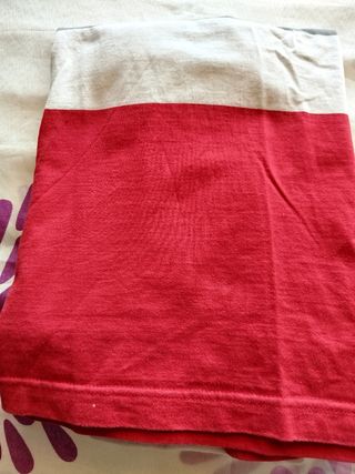 Polo rayas rojas y blancas