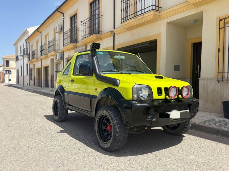 Suzuki Jimny 2005 - foto 1