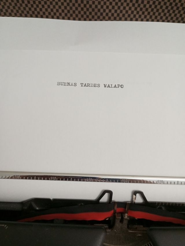 Máquina escribir antigua