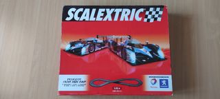 Scalextric Peugeot 908 HDI FAP