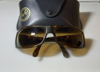 Ray-Ban RB 4108 Polarizadas