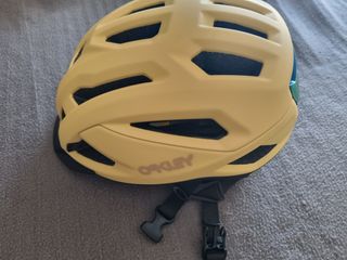 Oakley casco tg S ARO3 Allroad Mips *NEW