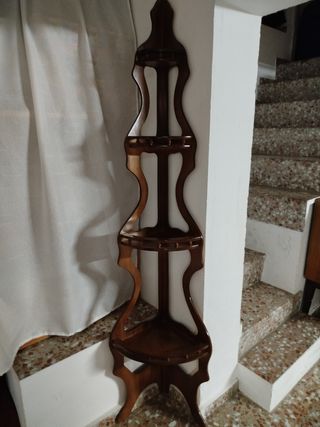 Mesa madera antigua restaurada