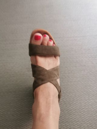 Sandalias plataforma ante marrón-verde