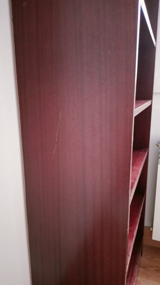 Estantería-librería alta de madera