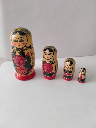 Matrioske russe - 4 bambole