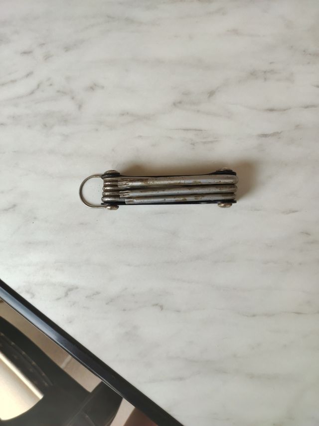 Multiherramienta 8 llaves Torx